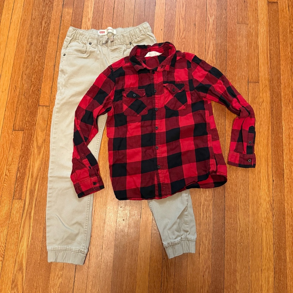 H&M Buffalo Plaid shirt with Levi’s Jogger Pants size 10